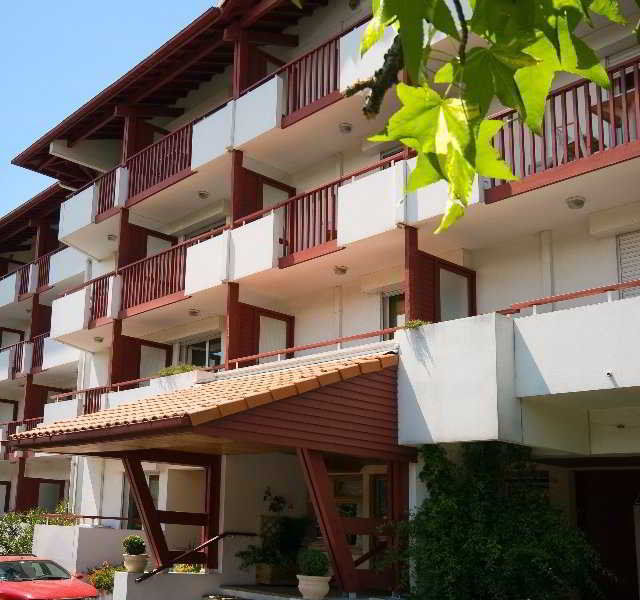 Residence Pierre & Vacances Eguzki Сен-Жан-де-Люз Экстерьер фото